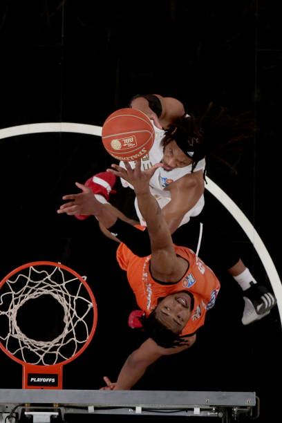 显得颇为期 显得颇为期