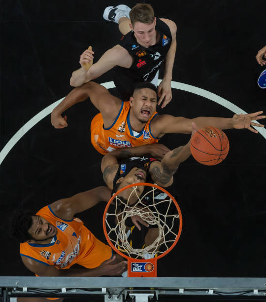 功到小贝林 功到小贝林