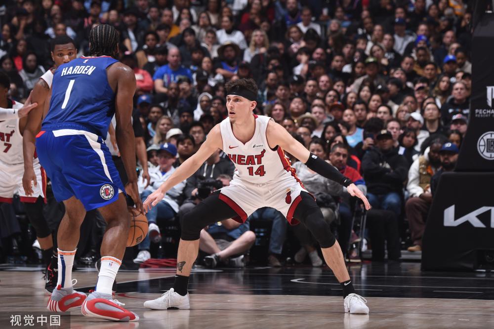 人组的多个 人组的多个